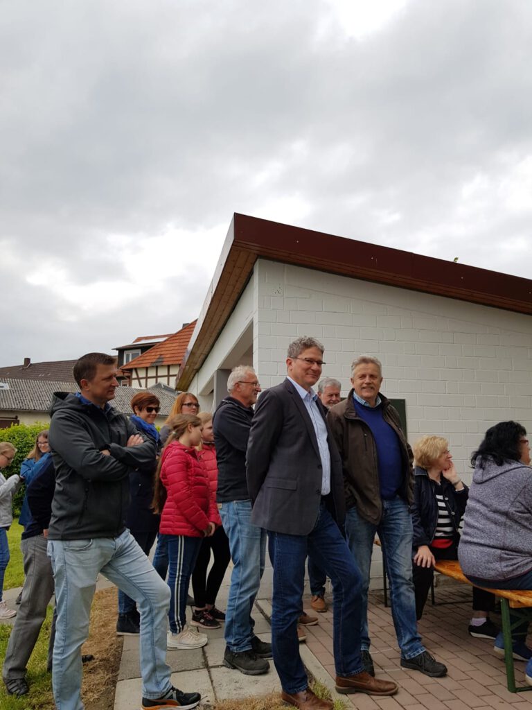 Spendenübergabe an den Förderverein Freibad Wasenberg 2019 – Bild 2
