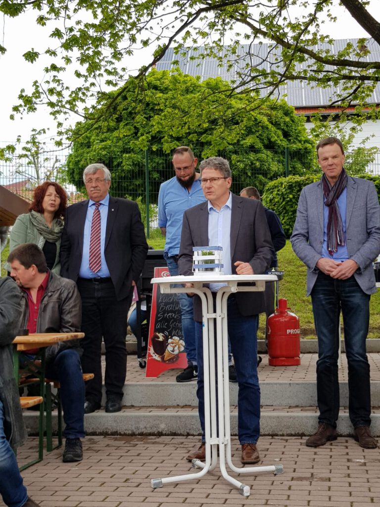 Spendenübergabe an den Förderverein Freibad Wasenberg 2019 – Bild 3