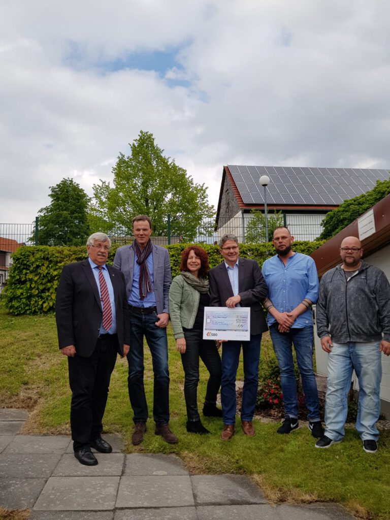 Spendenübergabe an den Förderverein Freibad Wasenberg 2019 – Bild 7